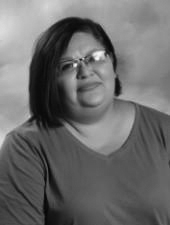 Jennifer RunsRunsCloseToLodge_BW Jenn RunsCloseToLodge